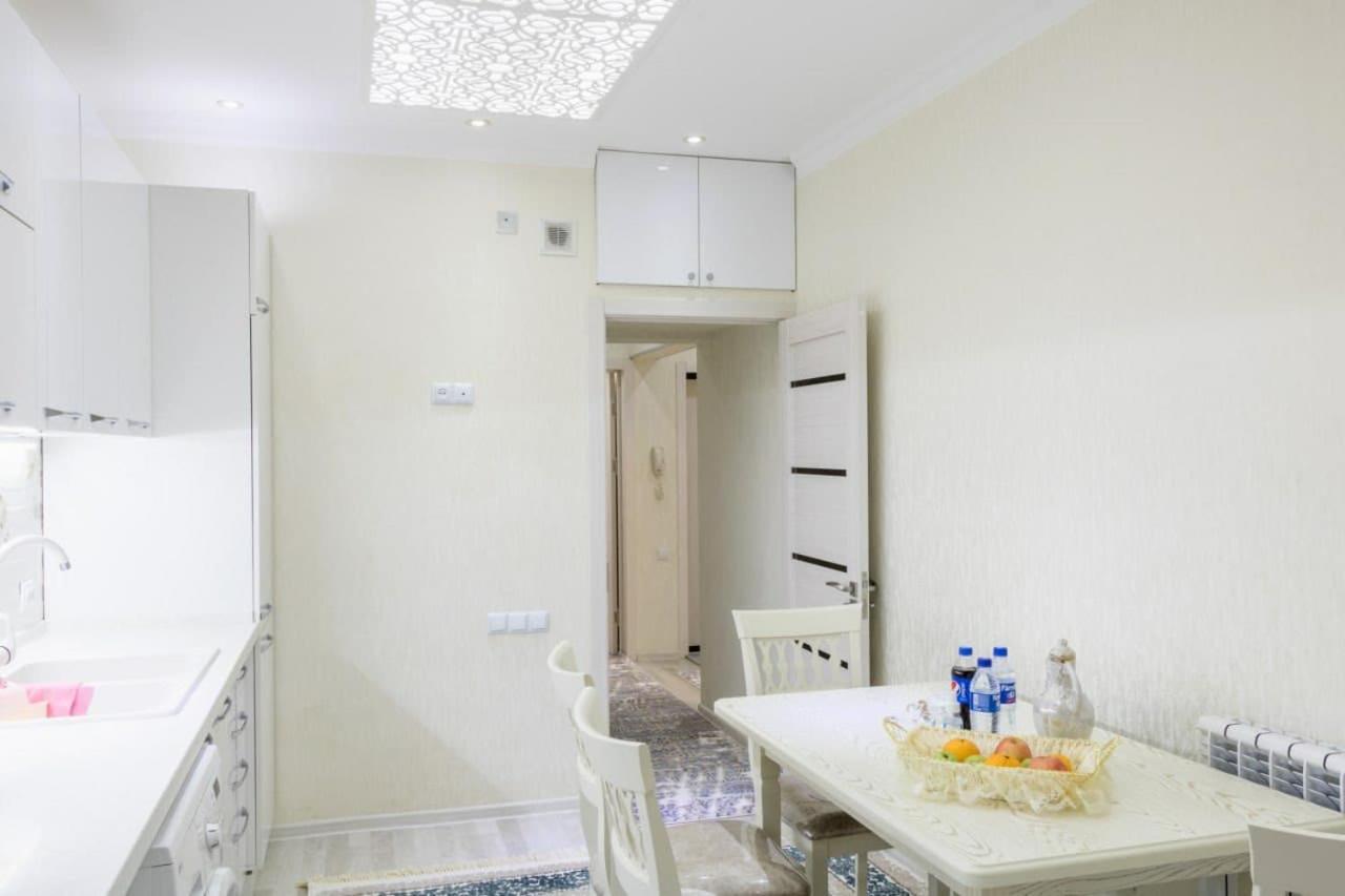 Metro Aybek Center Of Tashkent Comfort 1 Bedroom And Hall Bagian luar foto