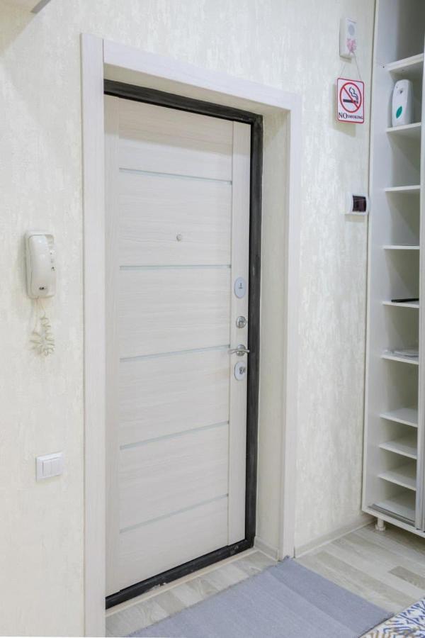 Metro Aybek Center Of Tashkent Comfort 1 Bedroom And Hall Bagian luar foto
